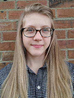 Sarah Bach (head shot)